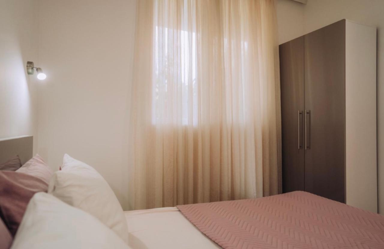 Vila Pupa , Elesec โอครีด ภายนอก รูปภาพ